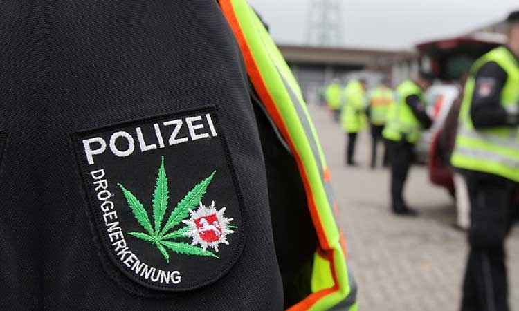 Niemcy Kryminalni chcą całkowitej legalizacji marihuany.jpg